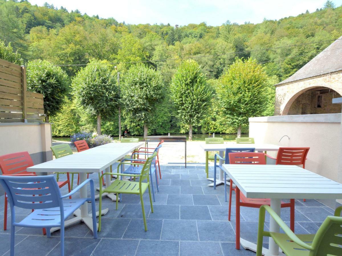 Large Townhouse With Pool Table Vila Bouillon Exterior foto