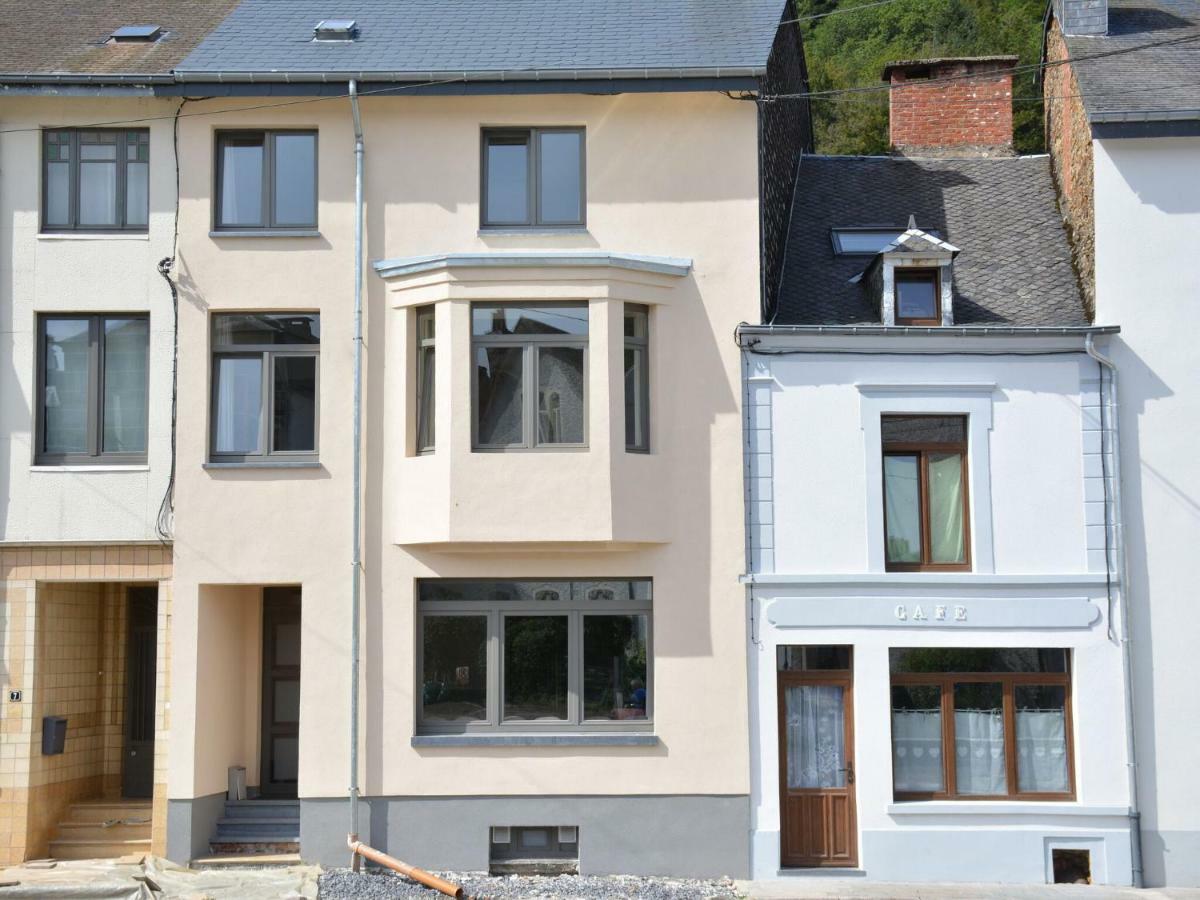 Large Townhouse With Pool Table Vila Bouillon Exterior foto